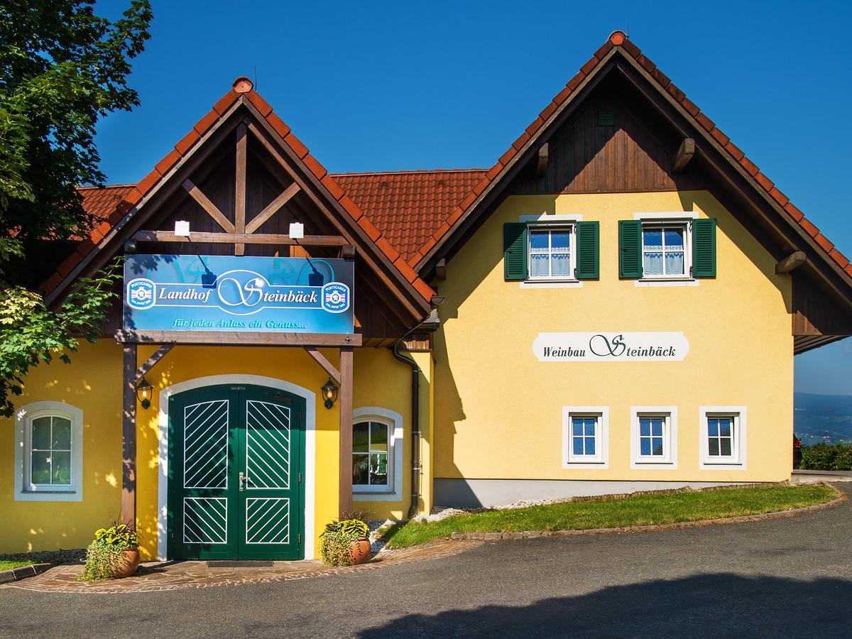 Отель Landhof Steinbaeck Sankt Stefan ob Stainz Экстерьер фото